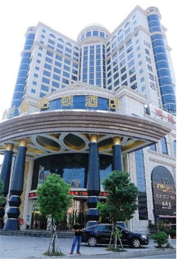 Manhatton Hotel Zhuhai Buitenkant foto