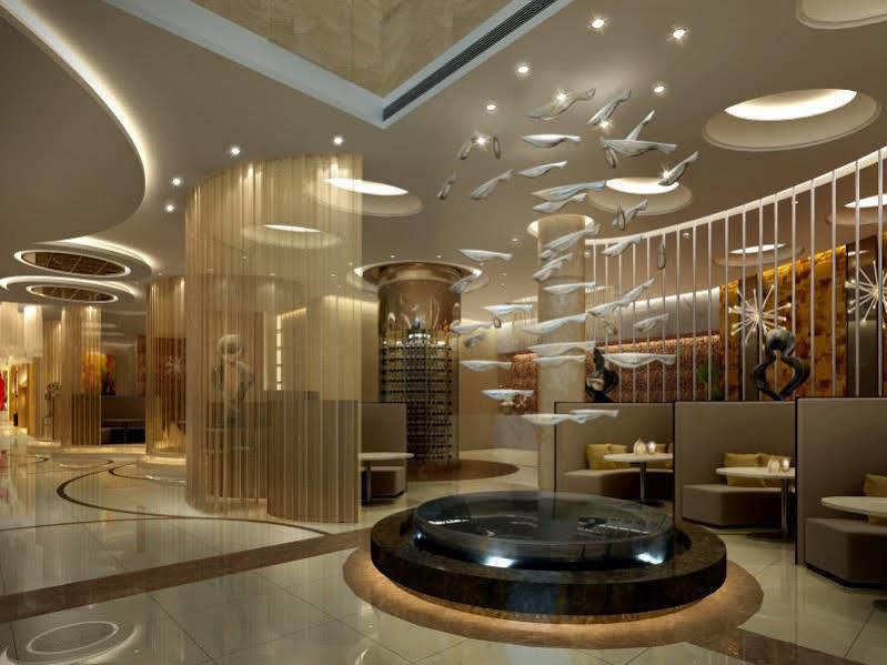 Manhatton Hotel Zhuhai Buitenkant foto