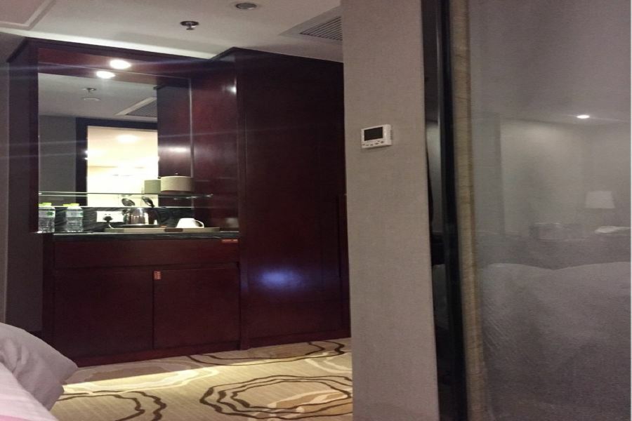 Manhatton Hotel Zhuhai Buitenkant foto