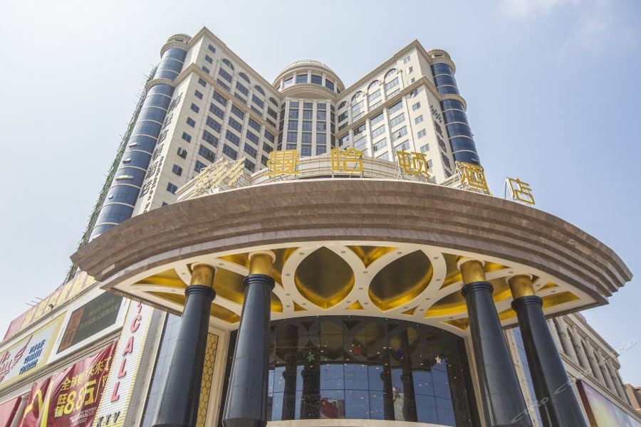Manhatton Hotel Zhuhai Buitenkant foto